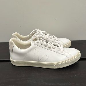 Veja White sneakers